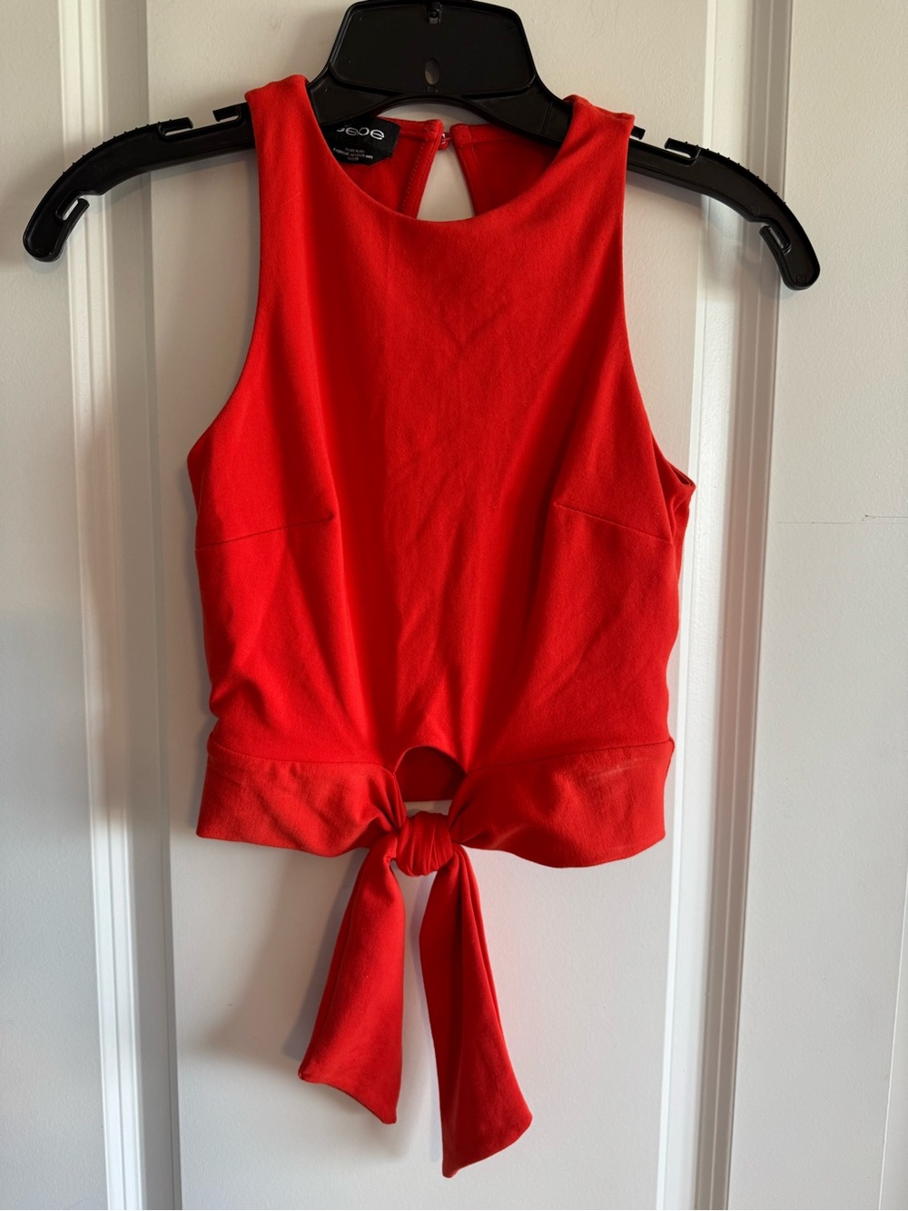 bebe Tie-Front Sleeveless Crop Top